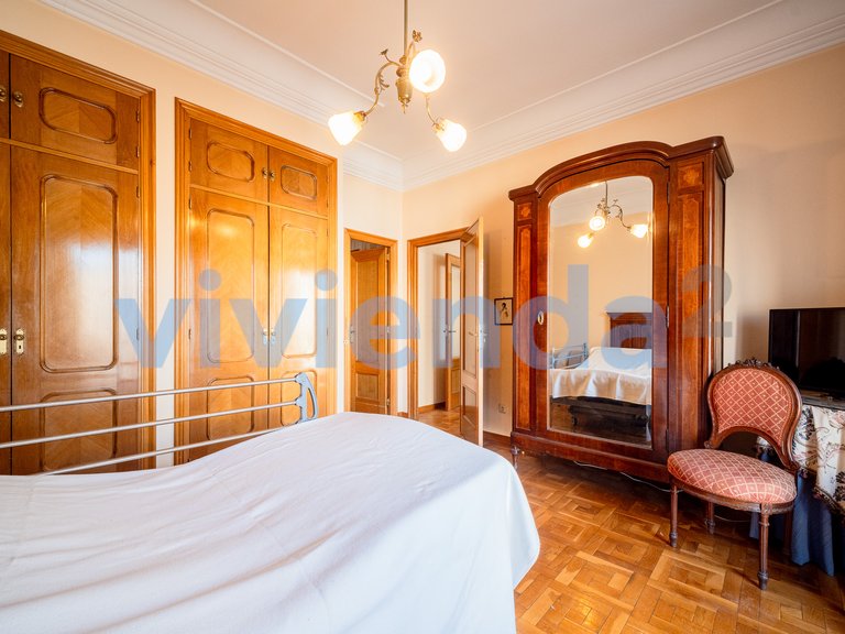 Apartment for Sale in Goya, Madrid 4