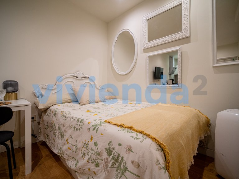 Apartment for Sale in Palacio, Madrid 16