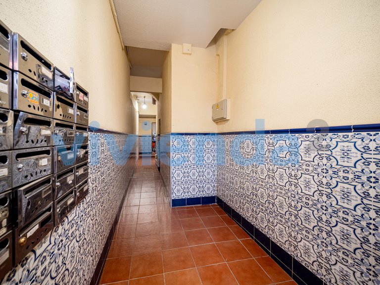 Apartment for Sale in Palacio, Madrid 4