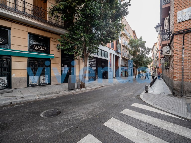 Apartment for Sale in Palacio, Madrid 5