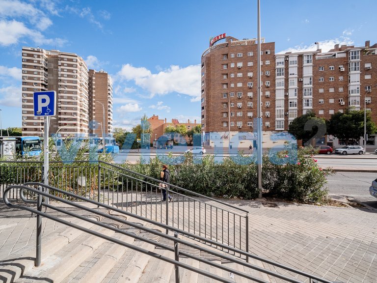 Apartment for Sale in Almendrales, Madrid 6