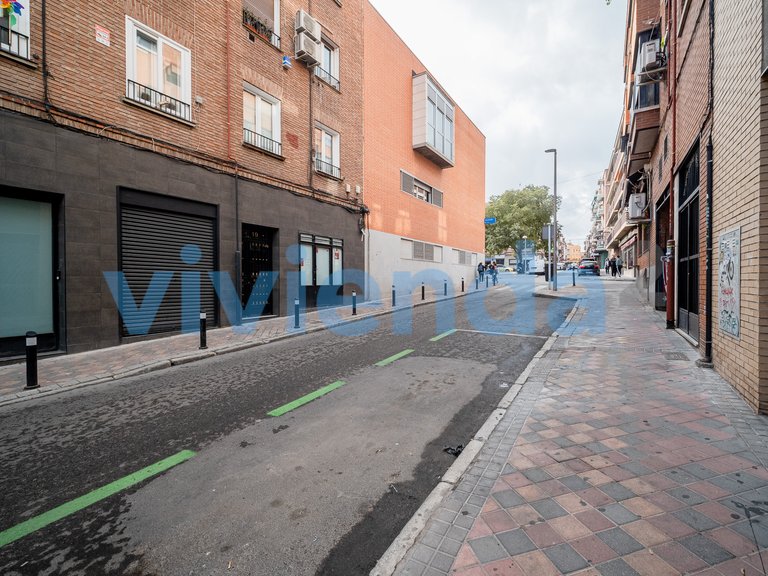 Apartment for Sale in Almendrales, Madrid 8