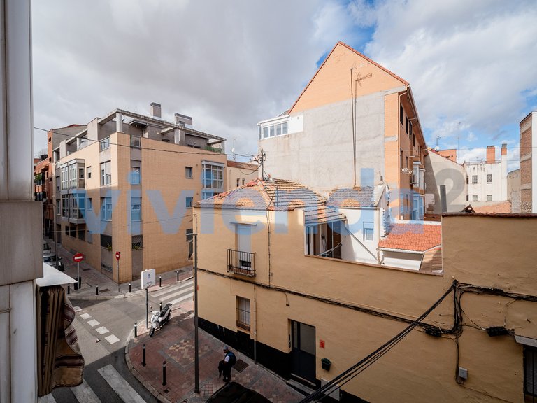 Apartment for Sale in Almendrales, Madrid 13