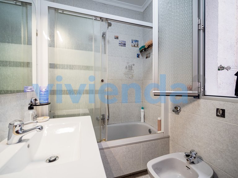 Apartment for Sale in Almendrales, Madrid 26