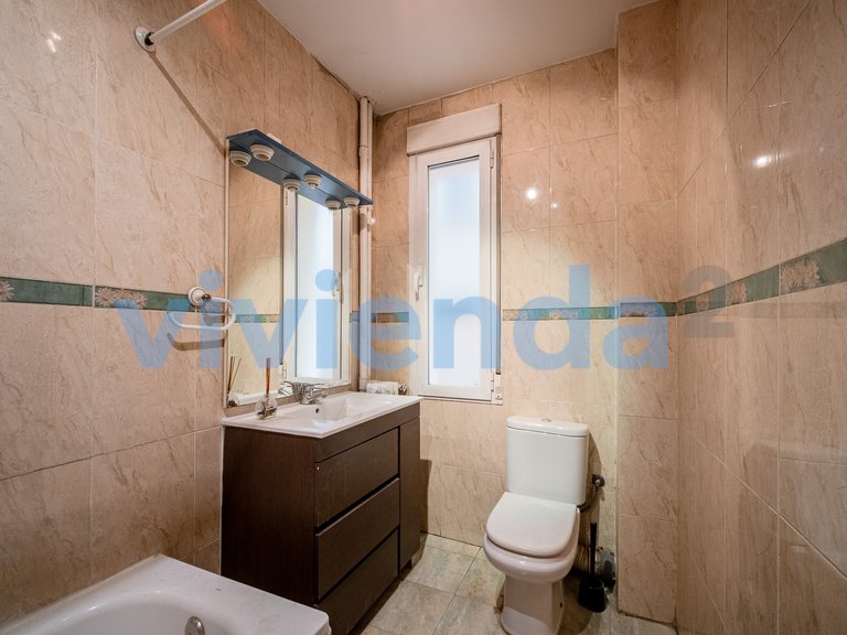 Apartment for Sale in Delicias, Madrid 28