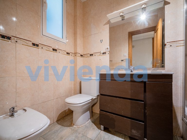 Apartment for Sale in Delicias, Madrid 27