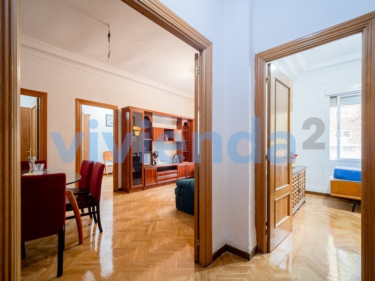 Apartment for Sale in Delicias, Madrid 8