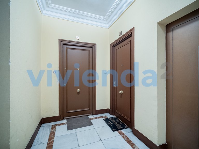Apartment for Sale in Delicias, Madrid 32