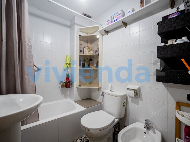 Apartment for Sale in Portazgo, Madrid 28