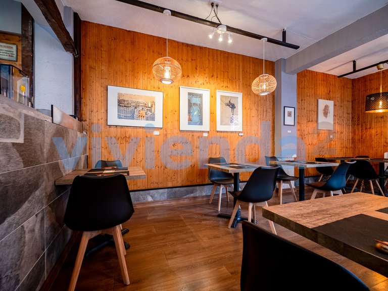 Commercial for Sale in Guindalera, Madrid 10