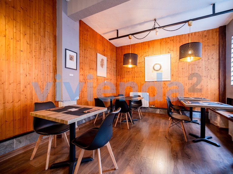 Commercial for Sale in Guindalera, Madrid 9
