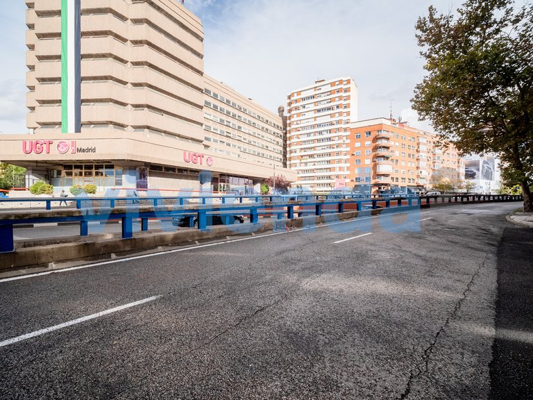 Commercial for Sale in Guindalera, Madrid 18