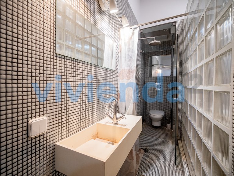 Apartment for Sale in Palacio, Madrid 26