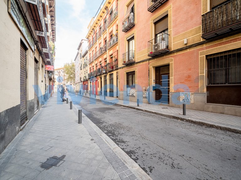 Apartment for Sale in Palacio, Madrid 16