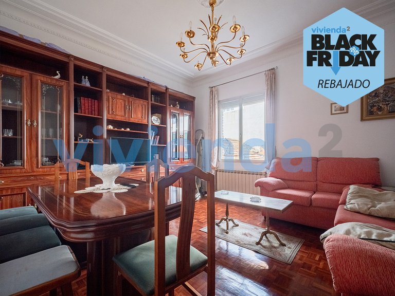 Apartment for Sale in Almendrales, Madrid 34