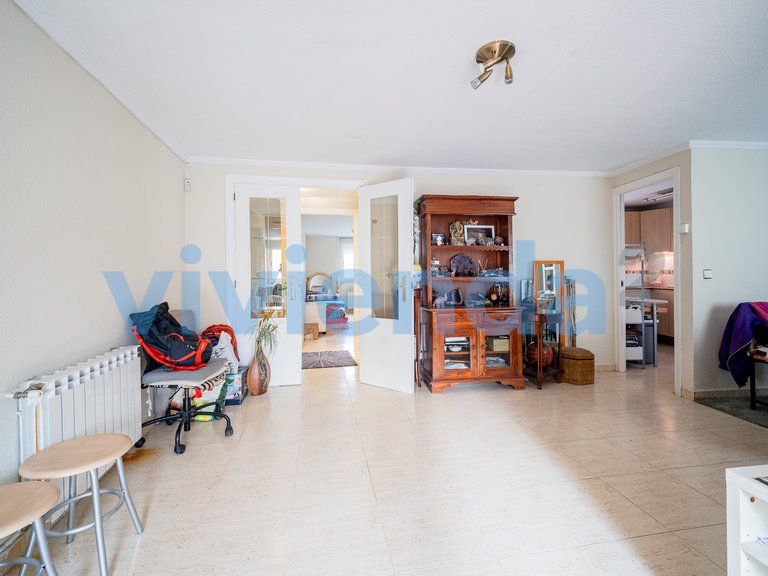 Apartment for Sale in Media Legua, Madrid 3