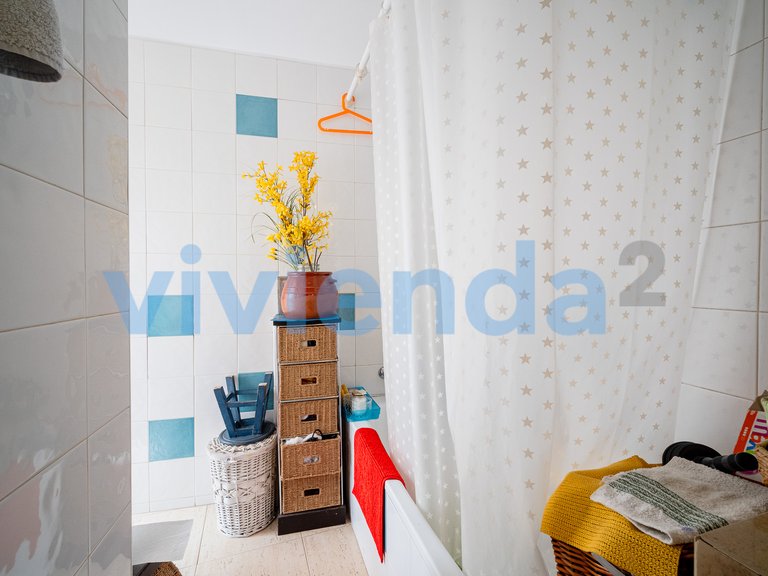 Apartment for Sale in Media Legua, Madrid 31