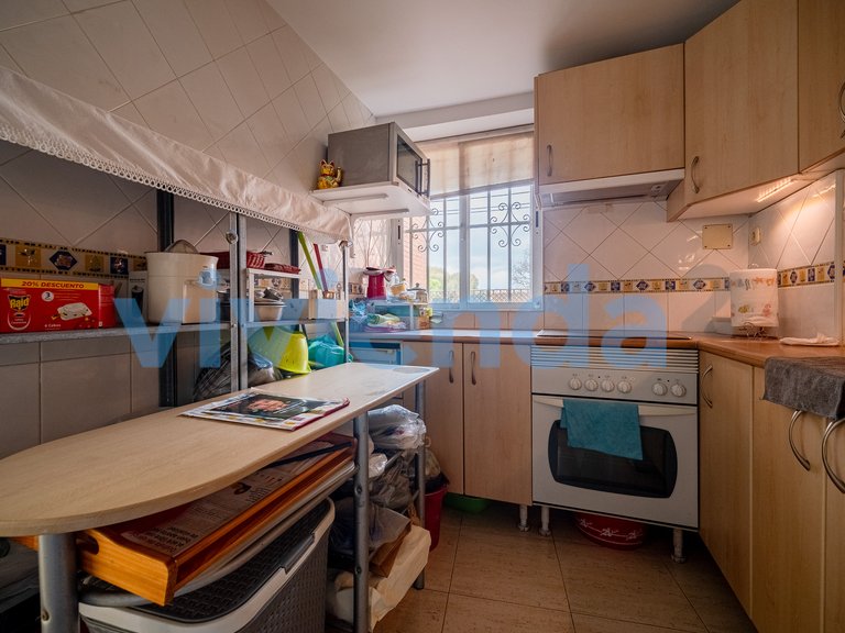 Apartment for Sale in Media Legua, Madrid 27