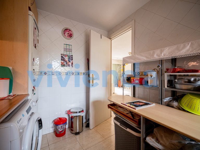 Apartment for Sale in Media Legua, Madrid 29