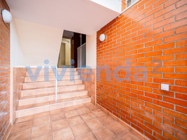 Apartment for Sale in Media Legua, Madrid 9