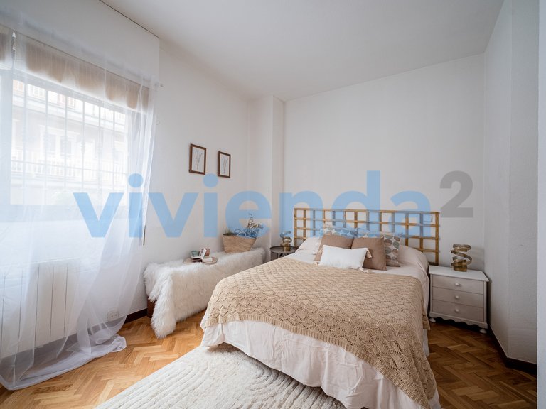 Apartment for Sale in Pueblo Nuevo, Madrid 3