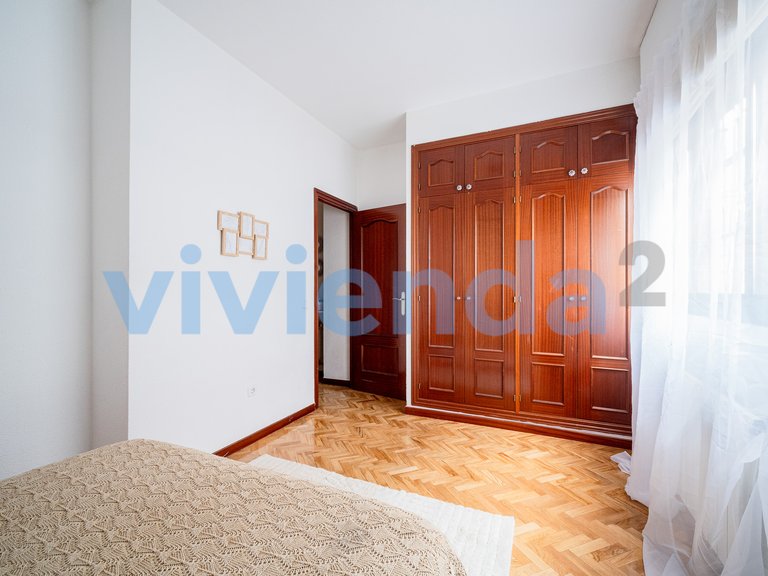 Apartment for Sale in Pueblo Nuevo, Madrid 14