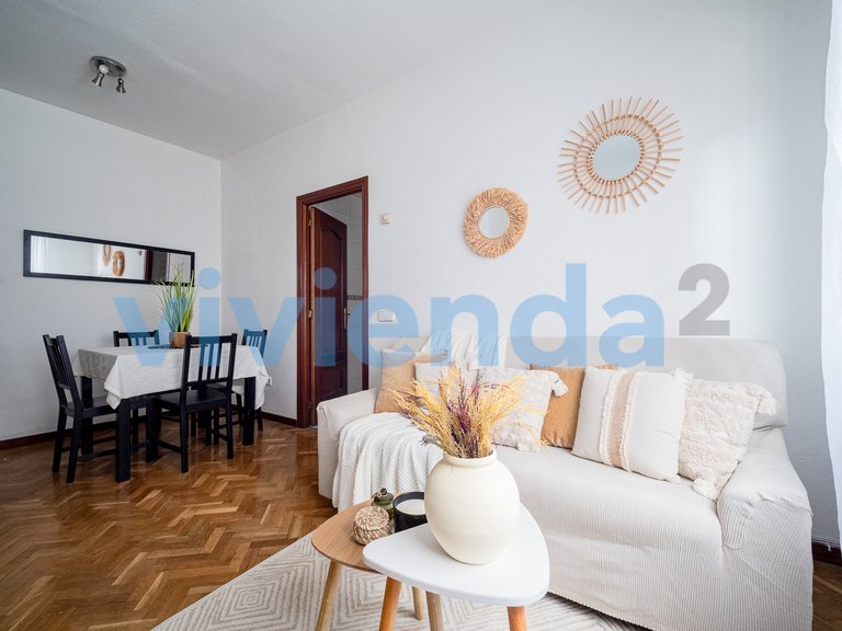 Apartment for Sale in Pueblo Nuevo, Madrid 8