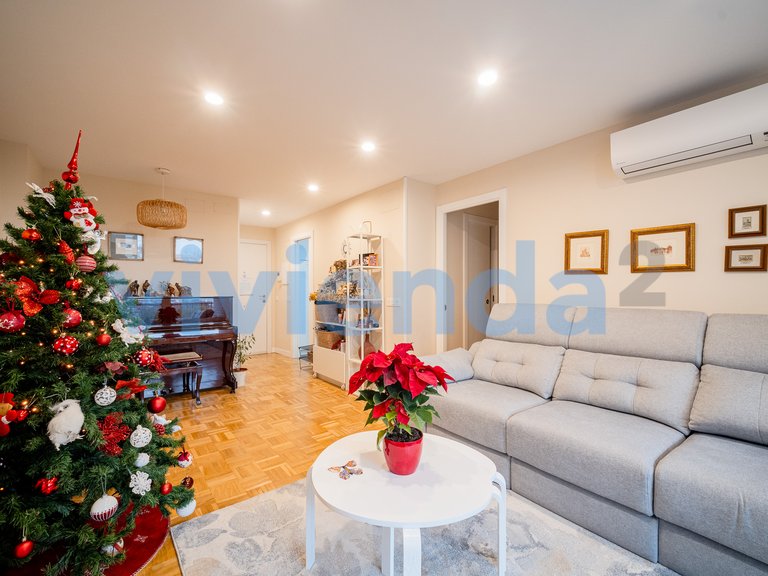 Apartment for Sale in Barrio del Pilar, Madrid 7