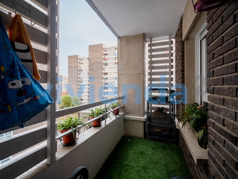Apartment for Sale in Barrio del Pilar, Madrid 16