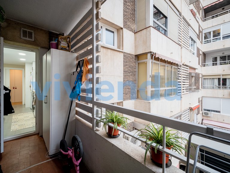 Apartment for Sale in Barrio del Pilar, Madrid 17