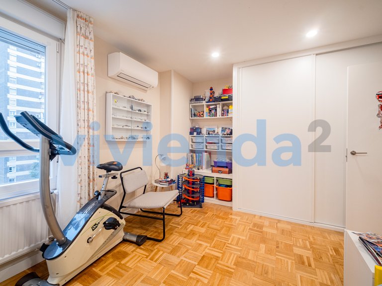Apartment for Sale in Barrio del Pilar, Madrid 26