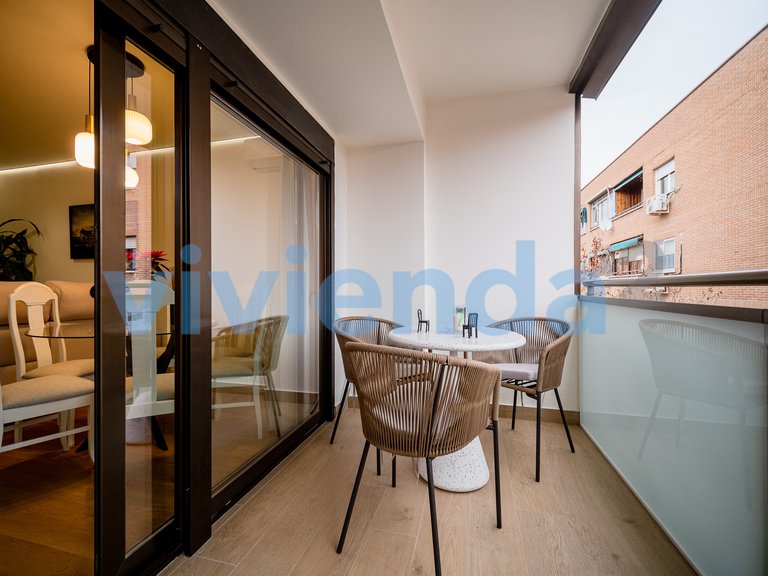 Apartment for Sale in Acacias, Madrid 3