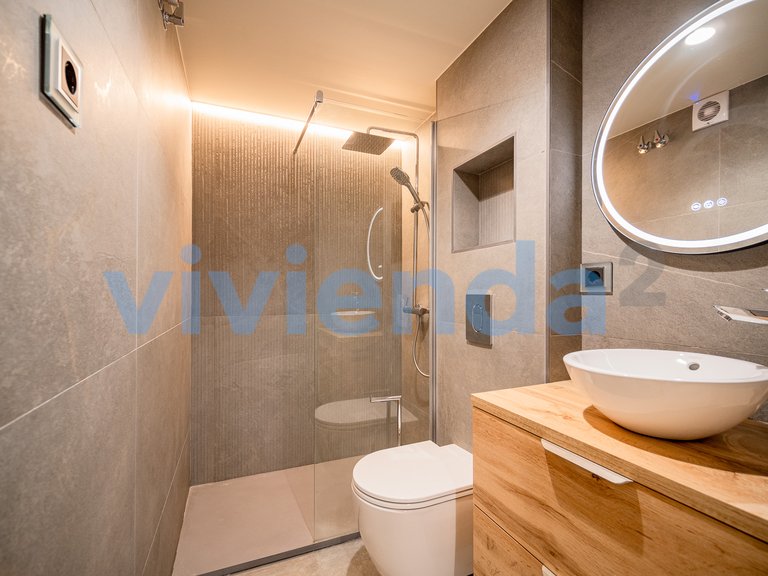 Apartment for Sale in Acacias, Madrid 35