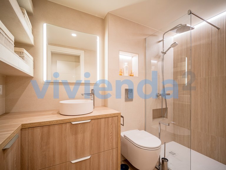 Apartment for Sale in Acacias, Madrid 31