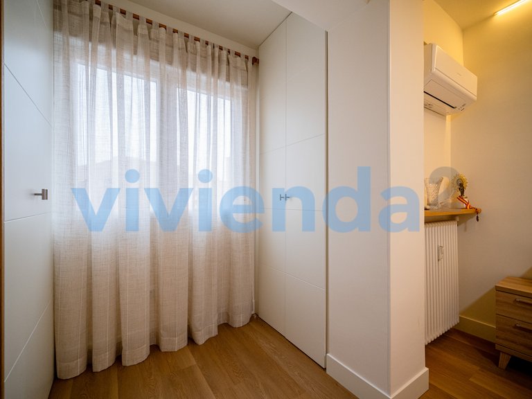 Apartment for Sale in Acacias, Madrid 18