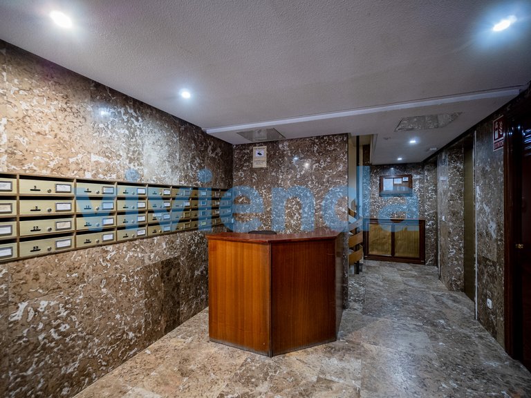 Apartment for Sale in Acacias, Madrid 29