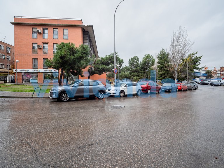 Apartment for Sale in Numancia, Madrid 7