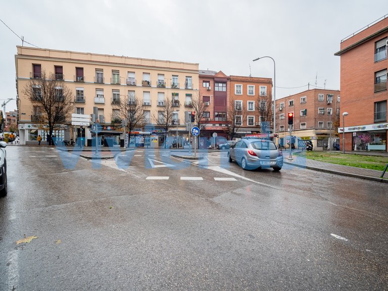 Apartment for Sale in Numancia, Madrid 8