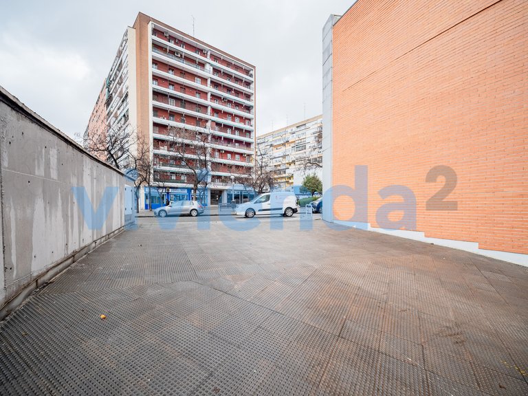 Garage for Sale in Concepción, Madrid 17