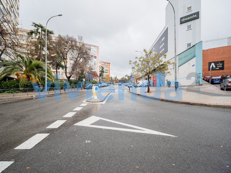 Garage for Sale in Concepción, Madrid 7