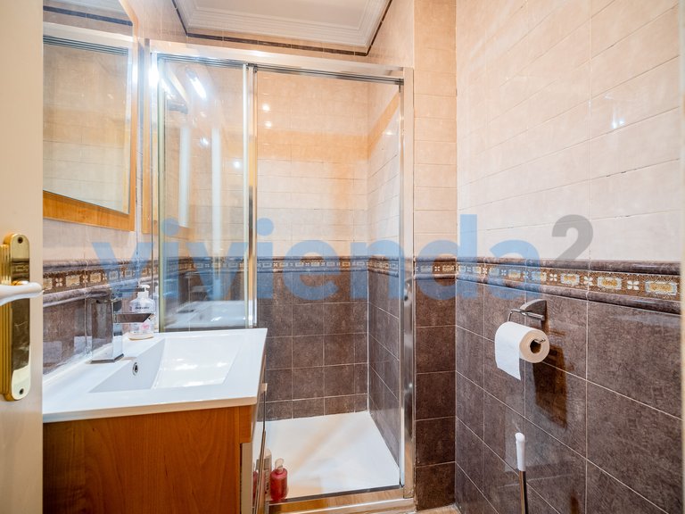 Apartment for Sale in Fuente del Berro, Madrid 9