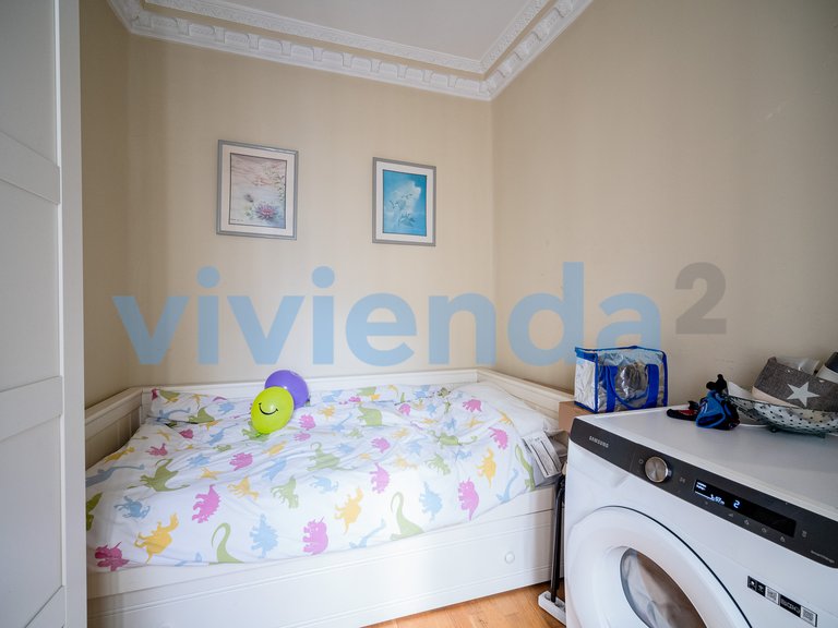 Apartment for Sale in Fuente del Berro, Madrid 13
