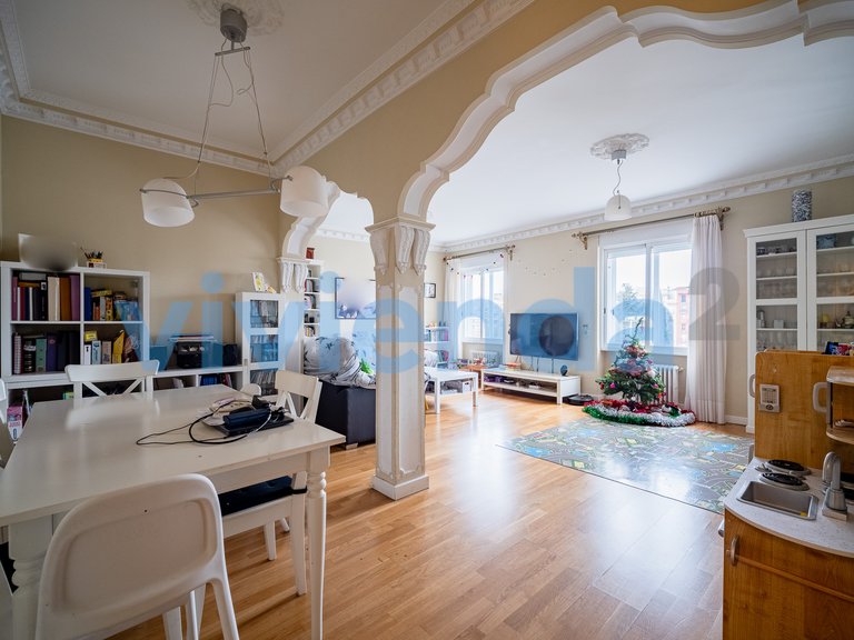 Apartment for Sale in Fuente del Berro, Madrid 14