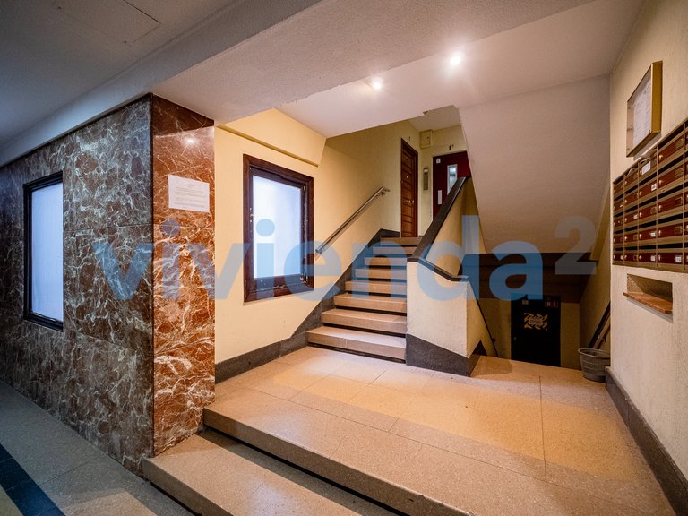 Apartment for Sale in Fuente del Berro, Madrid 20