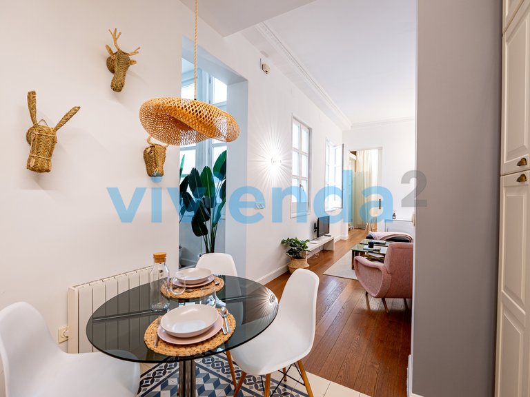 Apartment for Sale in Palacio, Madrid 15