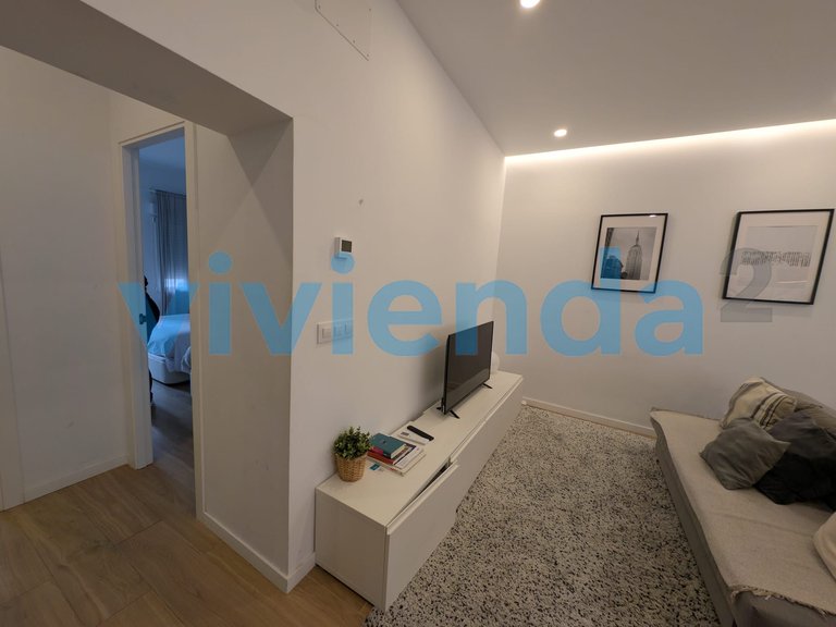 Apartment for Sale in Quintana, Madrid 12