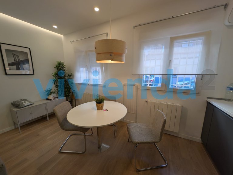 Apartment for Sale in Quintana, Madrid 18