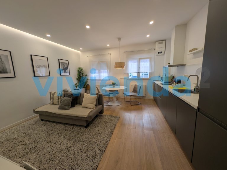 Apartment for Sale in Quintana, Madrid 19