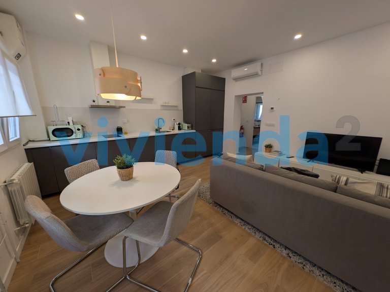Apartment for Sale in Quintana, Madrid 20