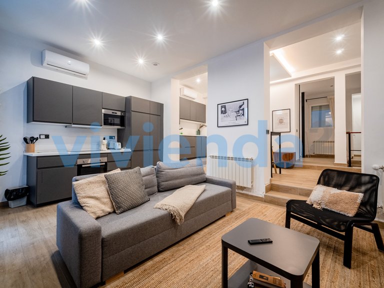 Apartment for Sale in Cortes, Madrid 12
